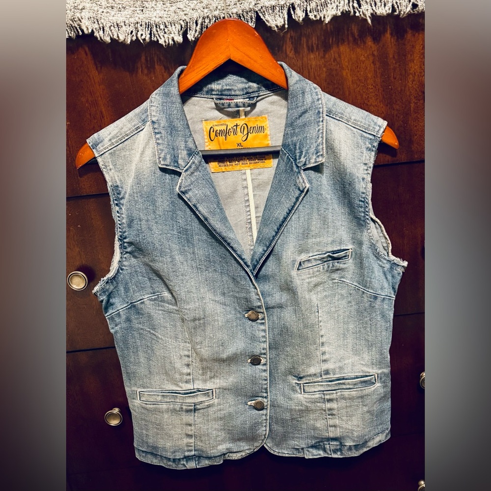 Comfort Denim Sleeveless Jeans Vest
